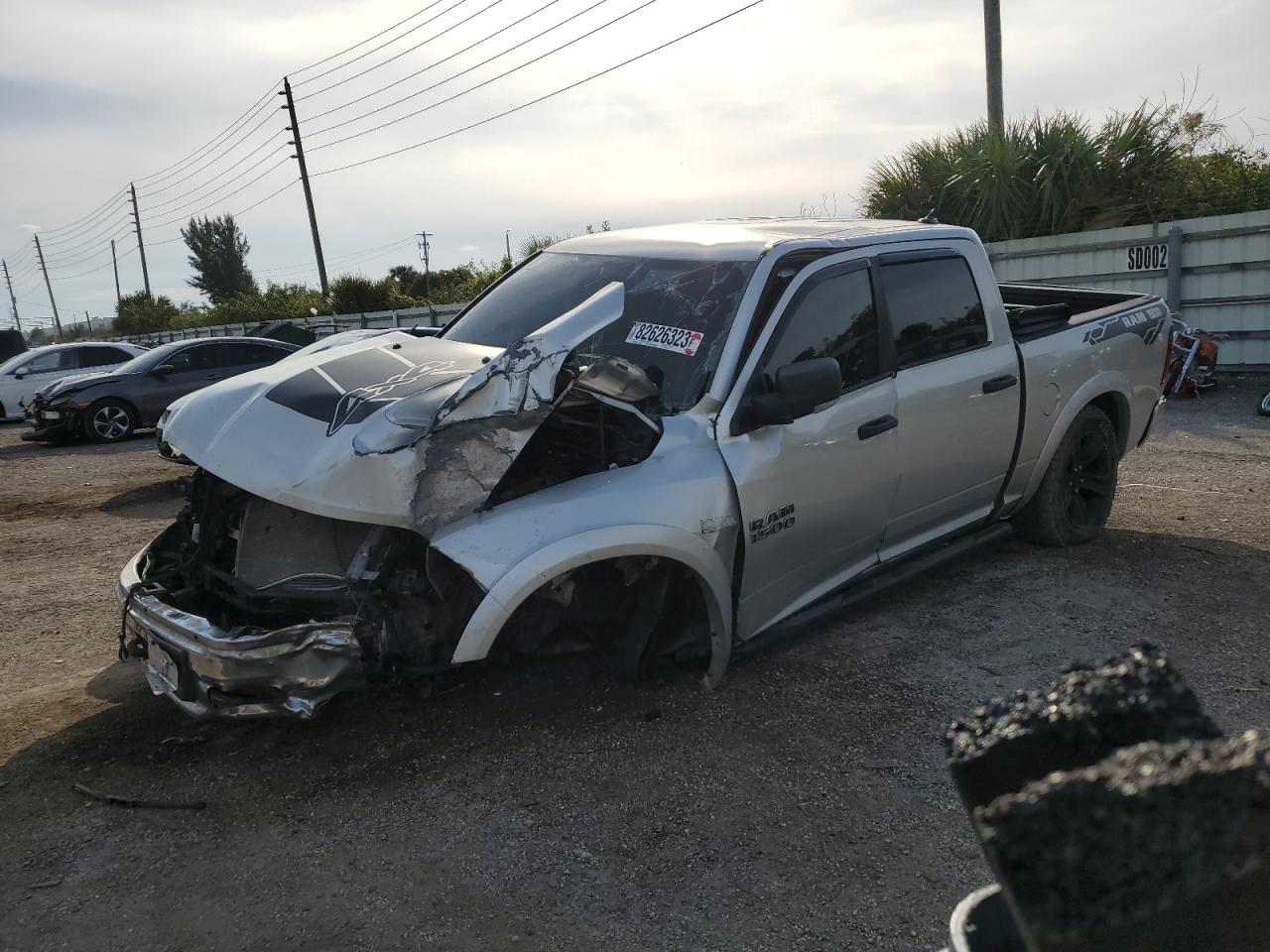 Obraz 1 z 2013 RAM 1500 SLT 2013 z VIN 1C6RR7LT8DS571734