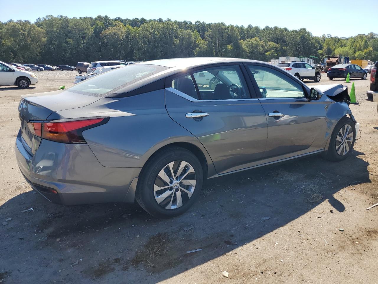 Obraz 3 z 2022 NISSAN ALTIMA S 2022 z VIN 1N4BL4BV4NN423468