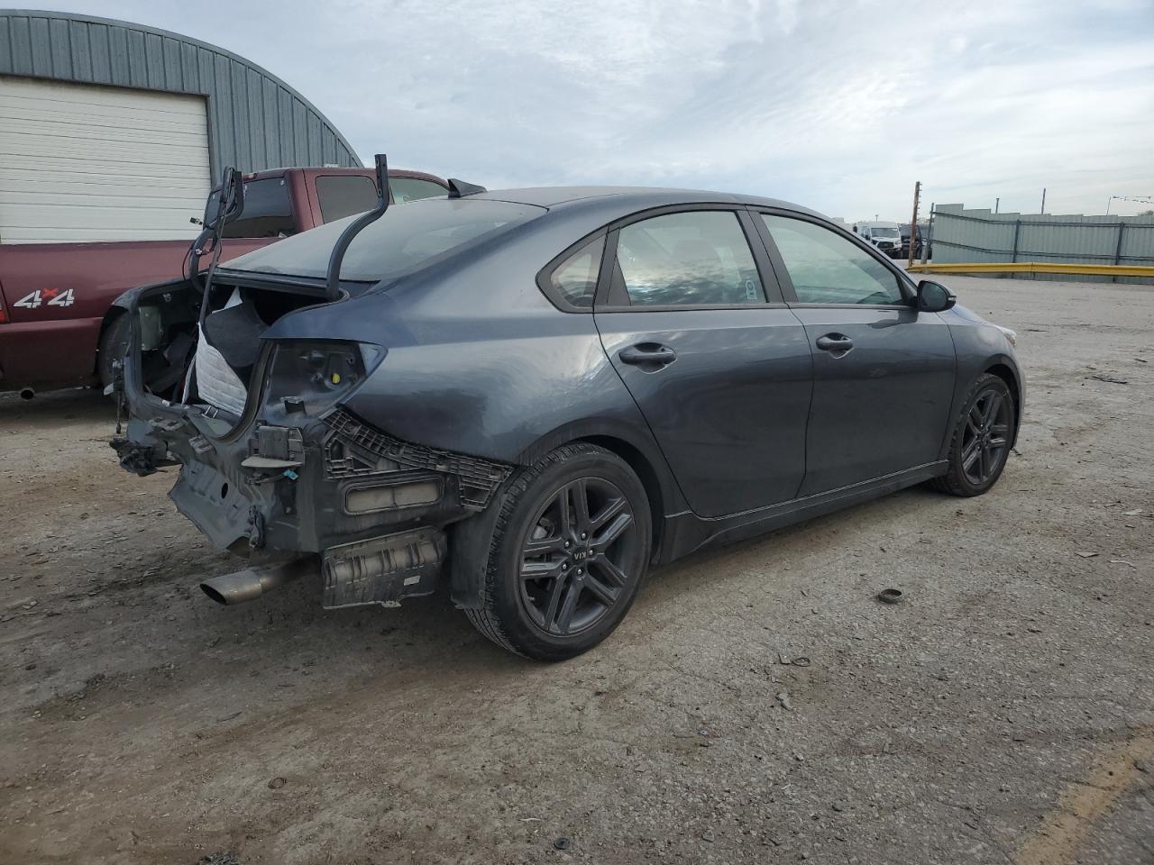 Image 3 of 2020 KIA FORTE GT LINE 2020 with VIN 3KPF34AD6LE228218