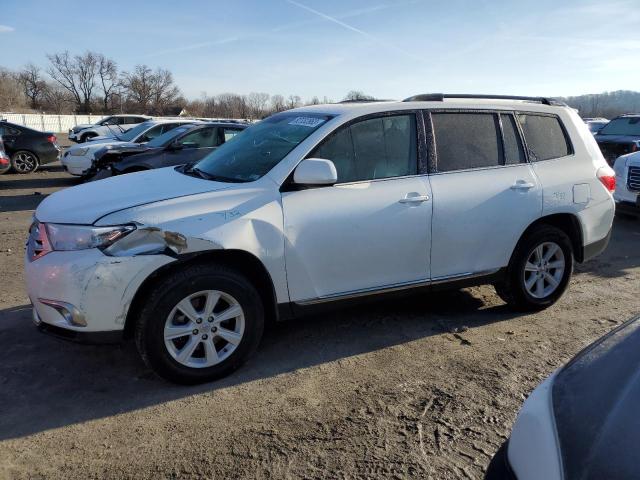 Image 1 of 2013 TOYOTA HIGHLANDER BASE 2013 with VIN 5TDBK3EH6DS229403