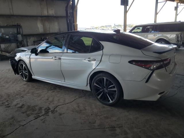 Obraz 2 z 2019 TOYOTA CAMRY XSE 2019 z VIN 4T1B61HK6KU290156