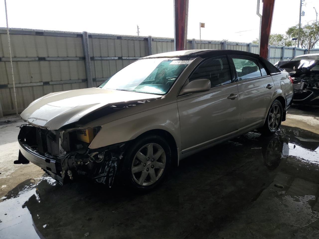 Изображение 1 2005 TOYOTA AVALON XL 2005 с VIN 4T1BK36B85U037077