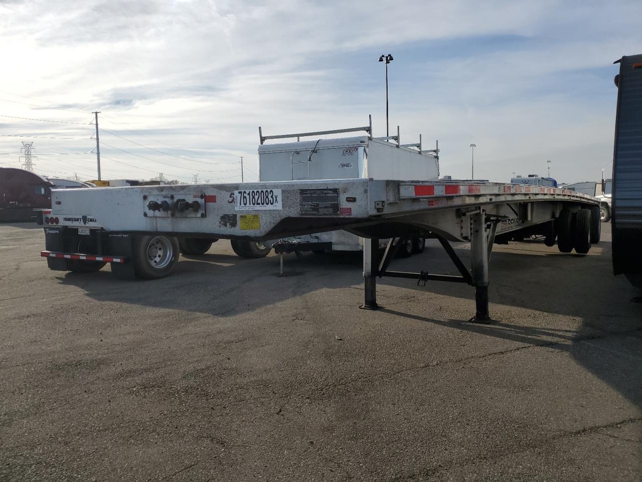 Image 2 of 2019 TRAN FLATBED 2019 with VIN 1TTF482AXK3100597