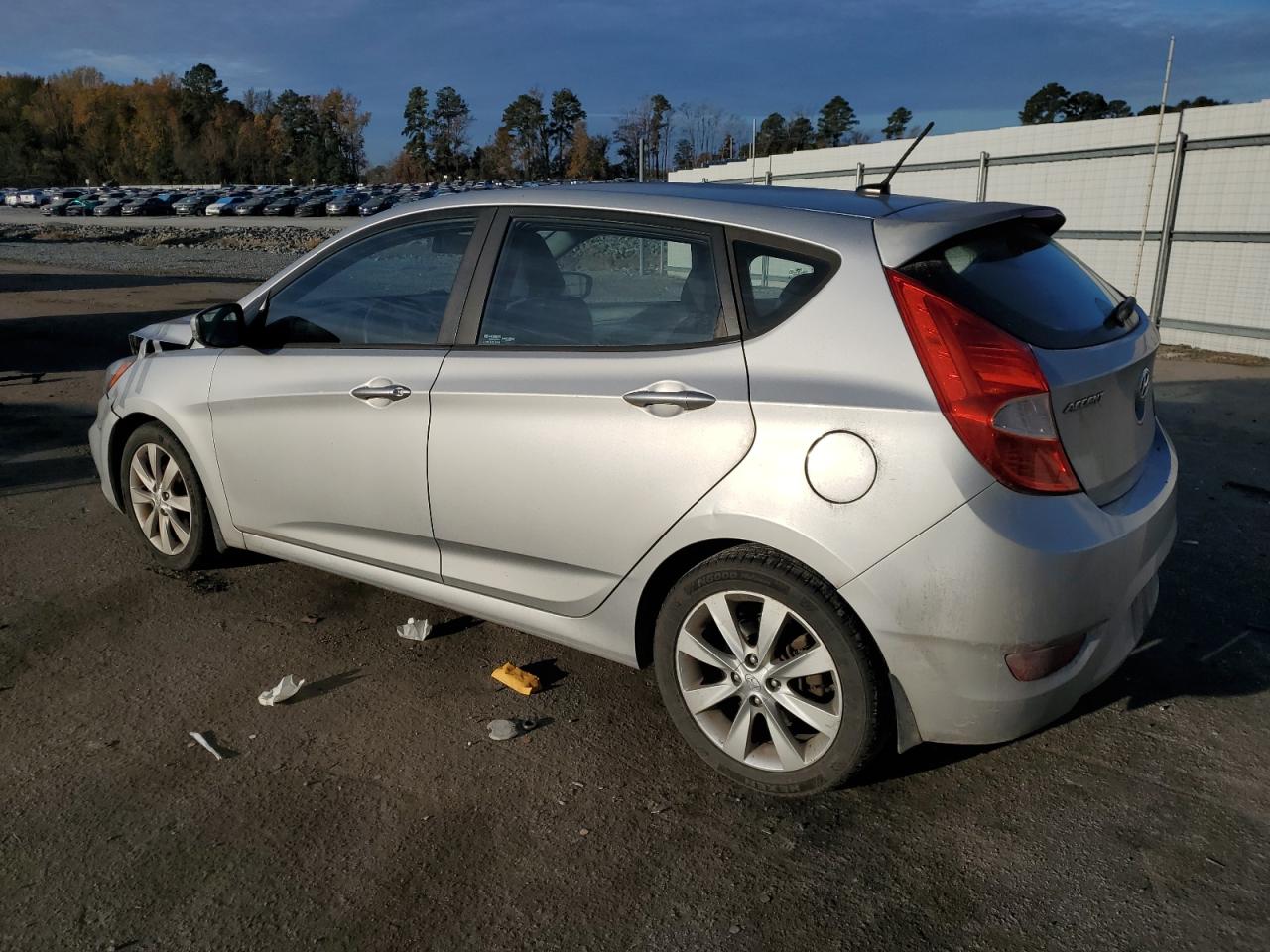 Изображение 2 2013 HYUNDAI ACCENT GLS 2013 с VIN KMHCU5AEXDU131052