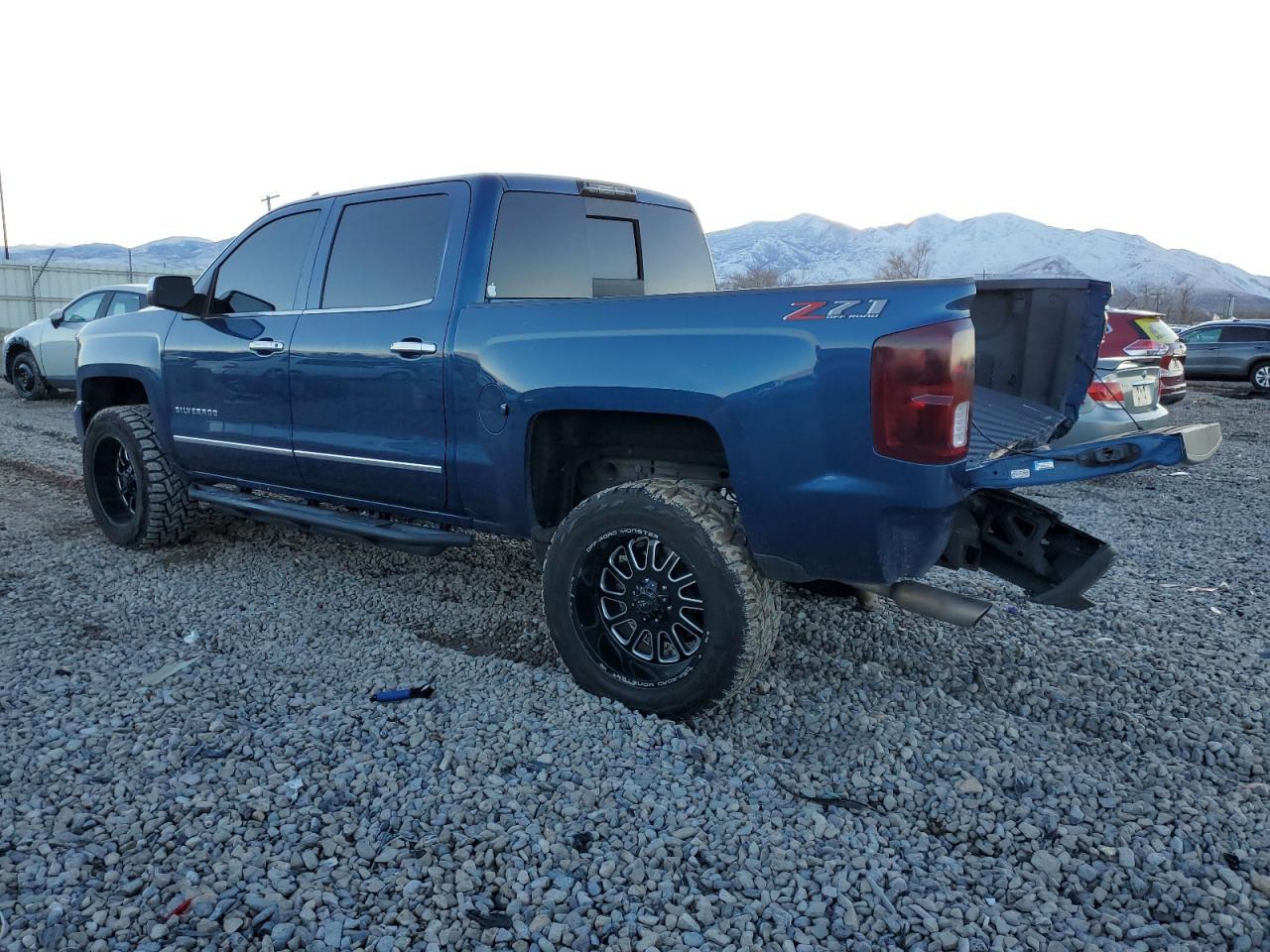 Изображение 2 2018 CHEVROLET SILVERADO K1500 LTZ 2018 с VIN 3GCUKSEC6JG526186
