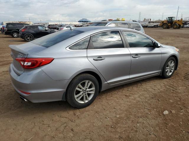 Obraz 3 z 2015 HYUNDAI SONATA SE 2015 z VIN 5NPE24AF8FH181869