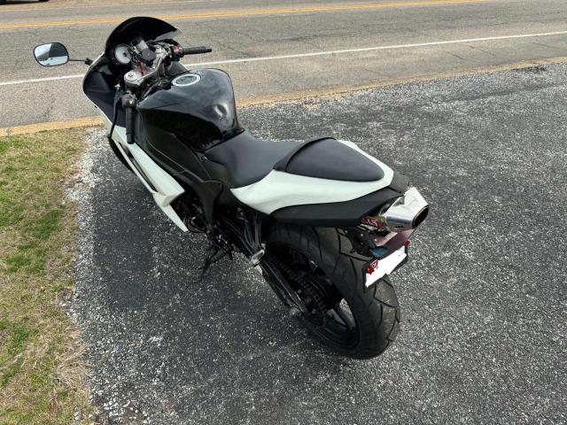 Obraz 3 z 2007 KAWASAKI ZX600 P 2007 z VIN JKAZX4P177A002951