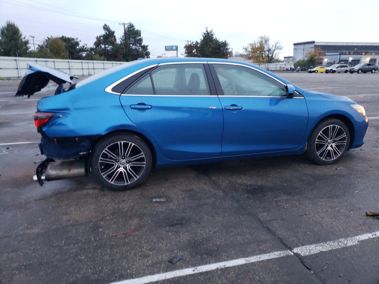 Image 3 of 2016 TOYOTA CAMRY LE 2016 with VIN 4T1BF1FK2GU560610