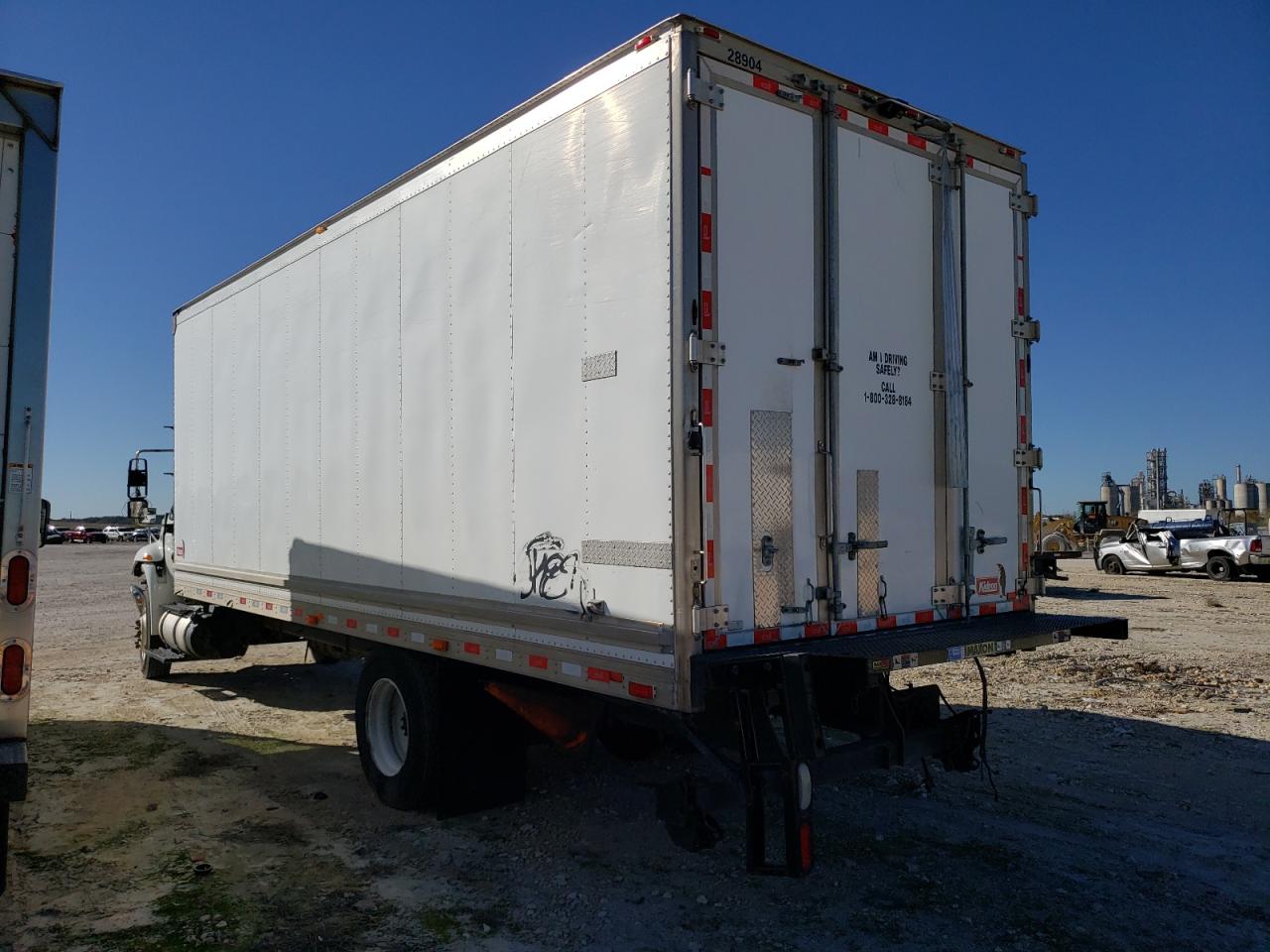 Image 3 of 2018 INTERNATIONAL 4000 4300 2018 with VIN 1HTMMMML9JH231664