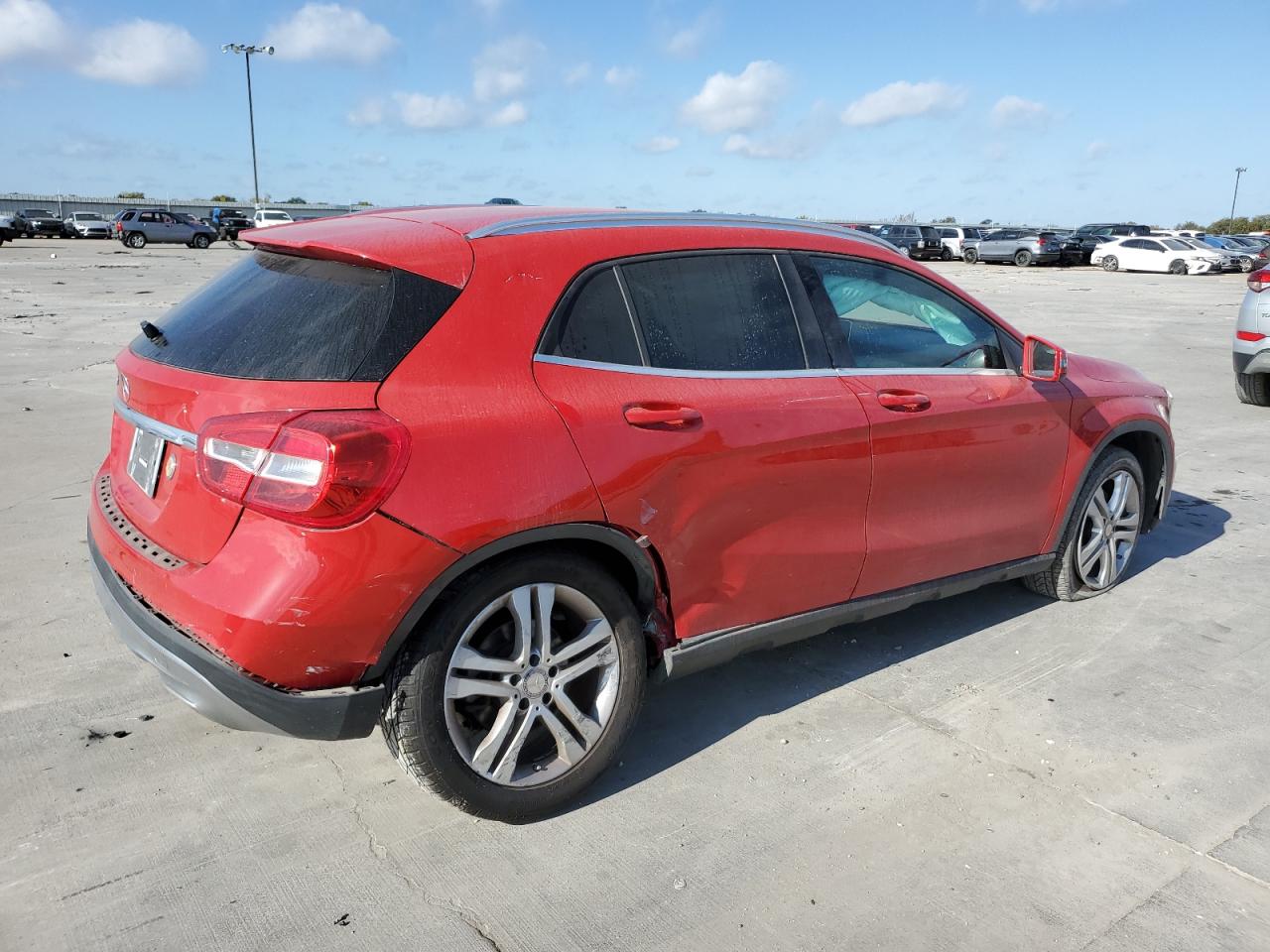 Image 3 of 2017 MERCEDES-BENZ GLA 250 2017 with VIN WDCTG4EB3HJ310704