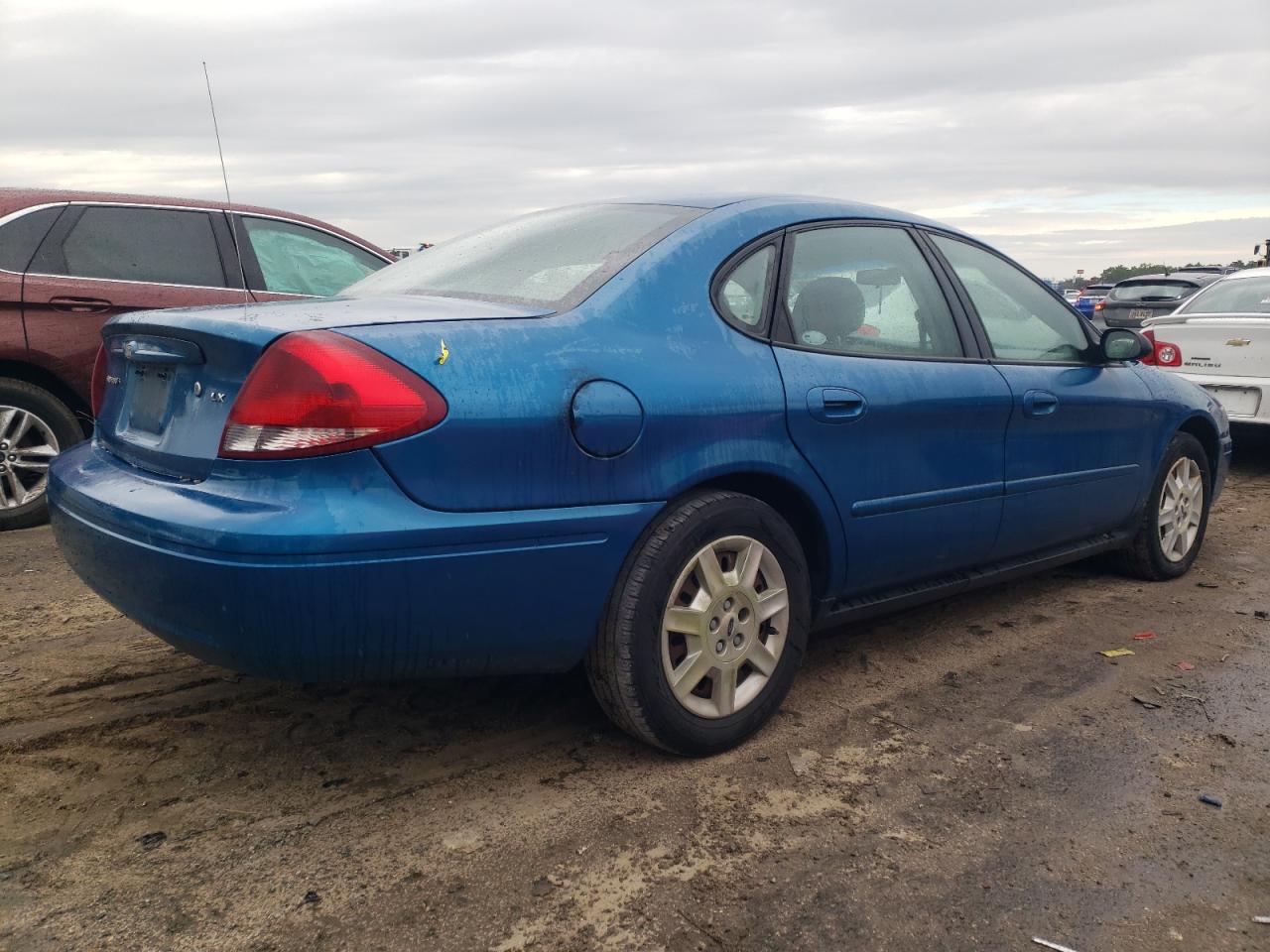 Image 3 of 2004 FORD TAURUS LX 2004 with VIN 1FAFP52294A189576