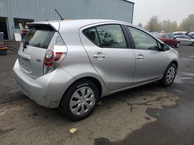 Obraz 3 z 2014 TOYOTA PRIUS C  2014 z VIN JTDKDTB32E1563428