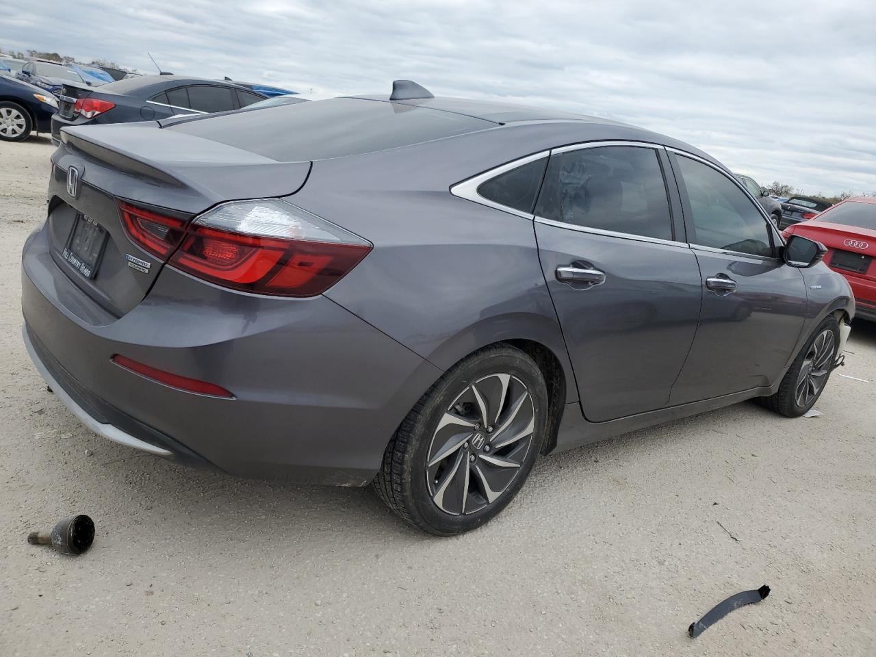 Изображение 3 2021 HONDA INSIGHT TOURING 2021 с VIN 19XZE4F92ME004604
