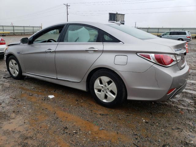 Image 2 of 2012 HYUNDAI SONATA HYBRID 2012 with VIN KMHEC4A45CA037321