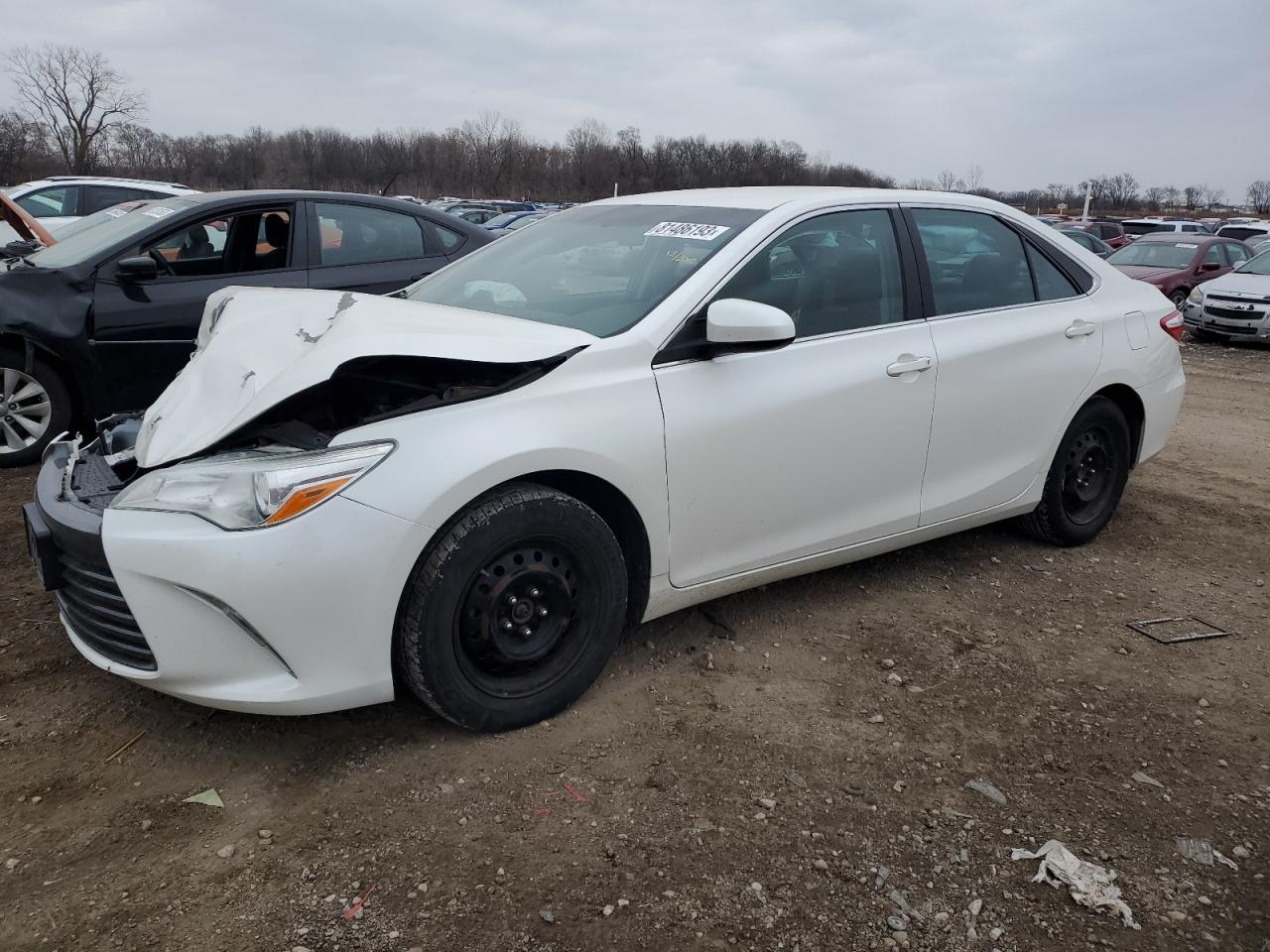 Image 1 of 2015 TOYOTA CAMRY LE 2015 with VIN 4T1BF1FK5FU021087