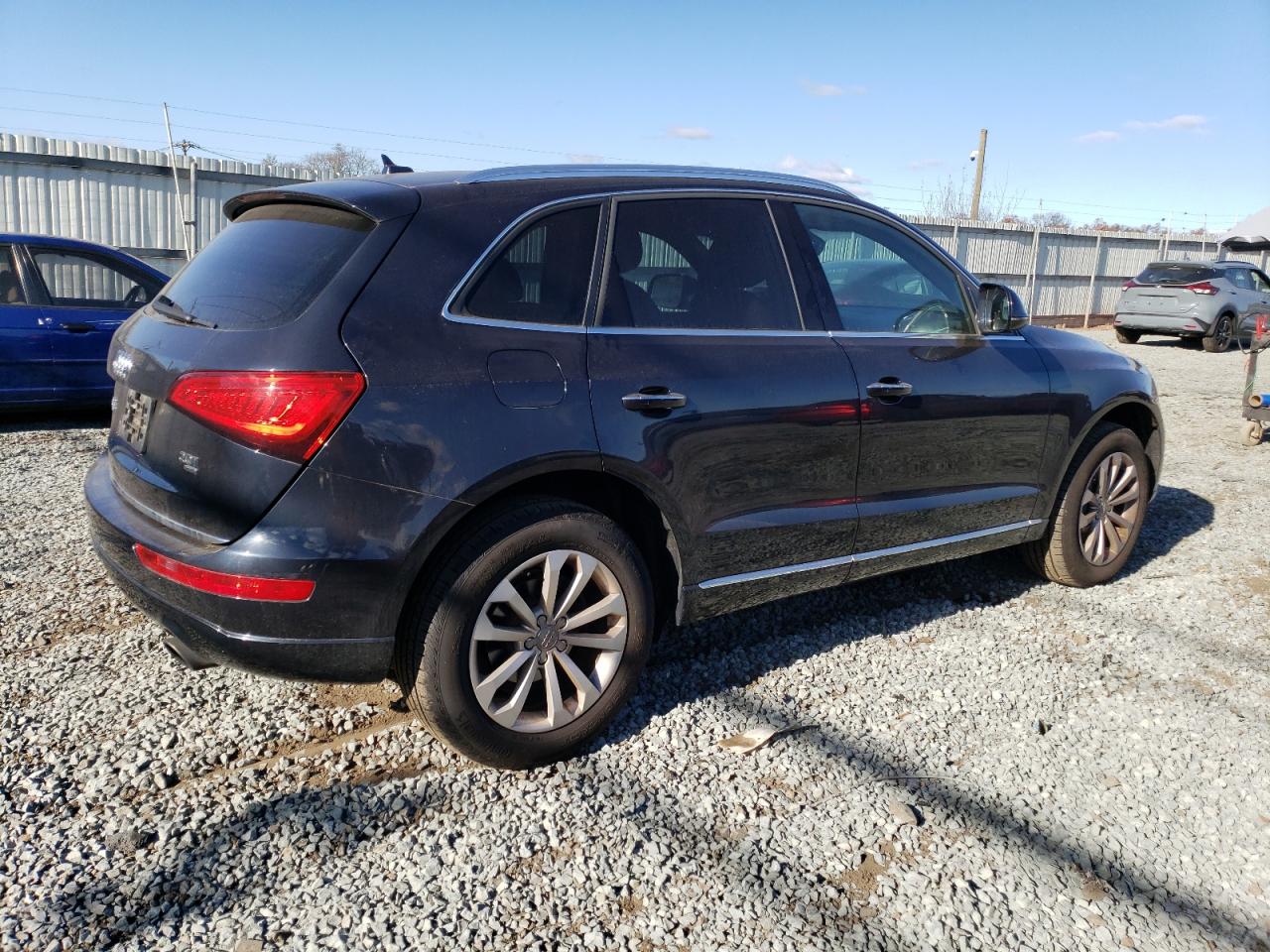 Изображение 3 2015 AUDI Q5 PREMIUM PLUS 2015 с VIN WA1LFAFPXFA059673