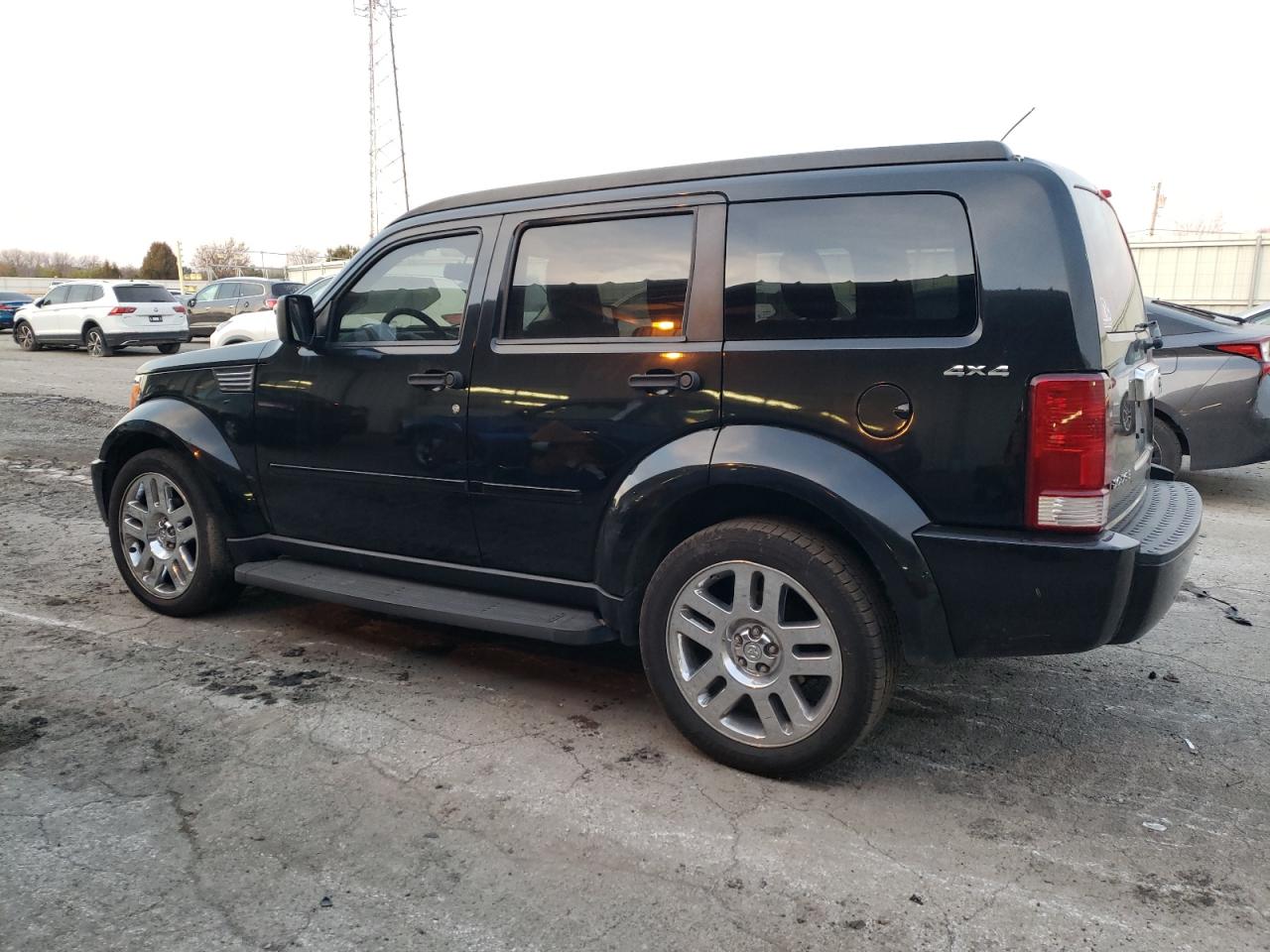 Image 2 of 2009 DODGE NITRO SLT 2009 with VIN 1D8GU58K59W536363