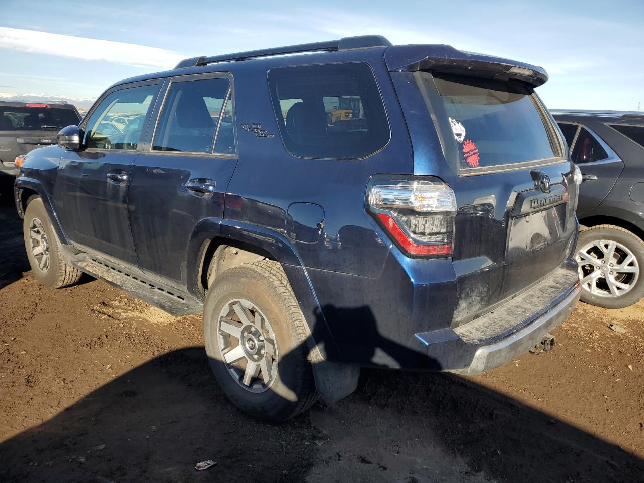 Image 2 of 2022 TOYOTA 4RUNNER SR5/SR5 PREMIUM 2022 with VIN JTEPU5JR6N6063150