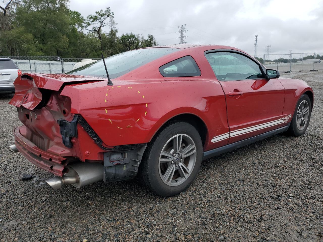 Image 3 of 2011 FORD MUSTANG  2011 with VIN 1ZVBP8AM6B5138553