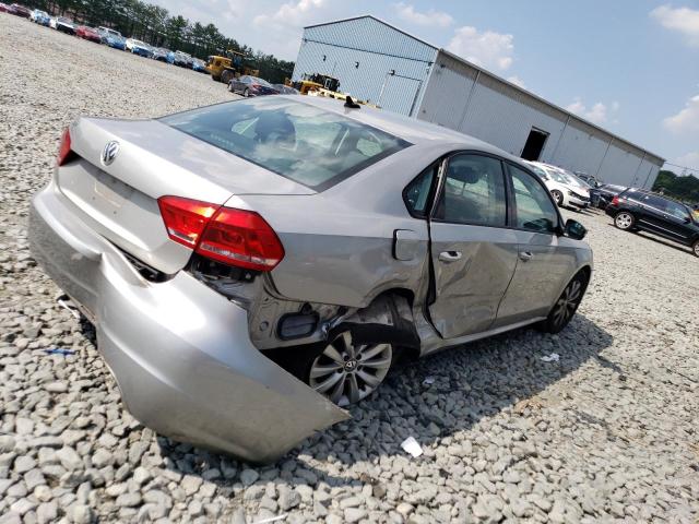 Image 3 of 2014 VOLKSWAGEN PASSAT S 2014 with VIN 1VWAP7A35EC005120
