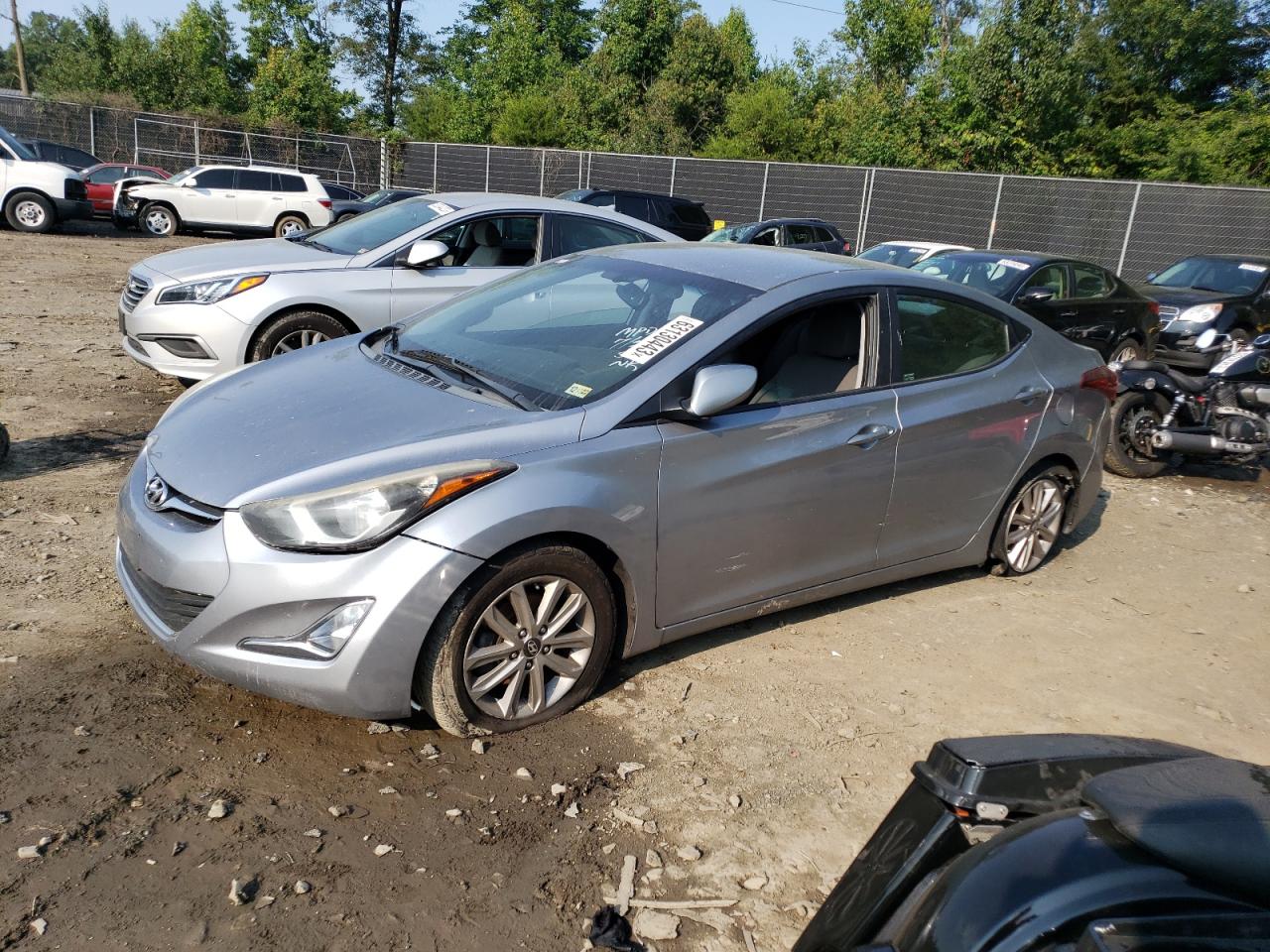 Image 1 of 2015 HYUNDAI ELANTRA SE 2015 with VIN 5NPDH4AE6FH601842