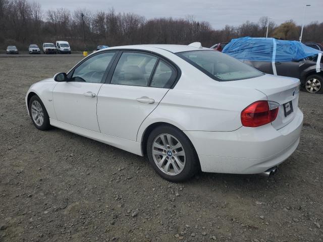 Image 2 of 2007 BMW 328 I 2007 with VIN WBAVA33587KX77064