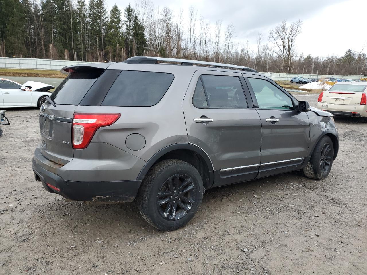 Image 3 of 2012 FORD EXPLORER XLT 2012 with VIN 1FMHK8D80CGA19778
