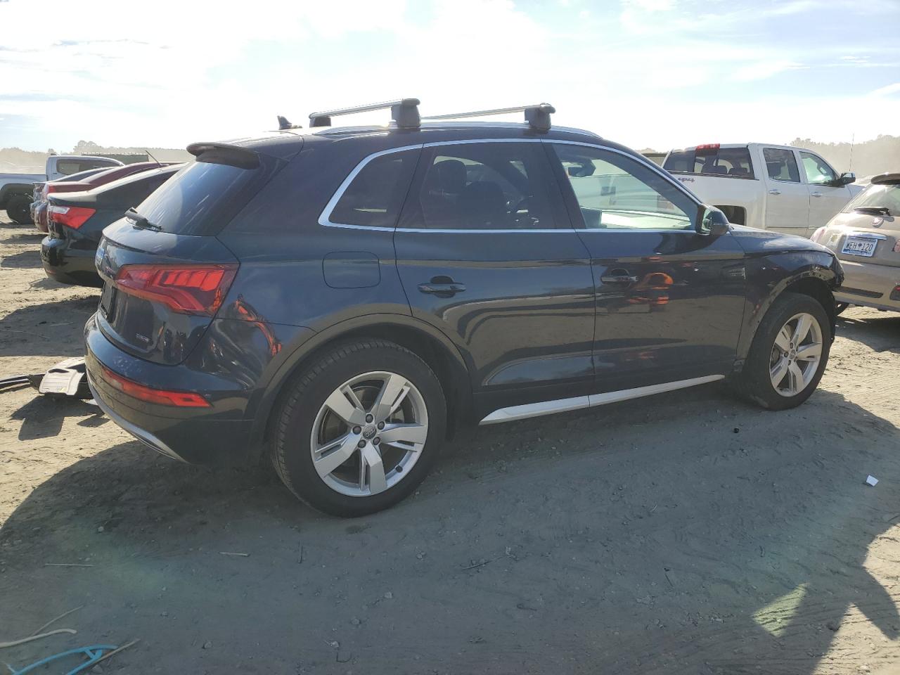 Изображение 3 2019 AUDI Q5 PREMIUM PLUS 2019 с VIN WA1BNAFY8K2136343