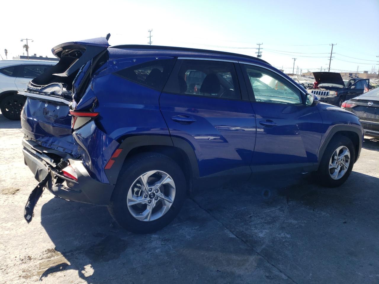 Image 3 of 2023 HYUNDAI TUCSON SEL 2023 with VIN 5NMJBCAE3PH216820