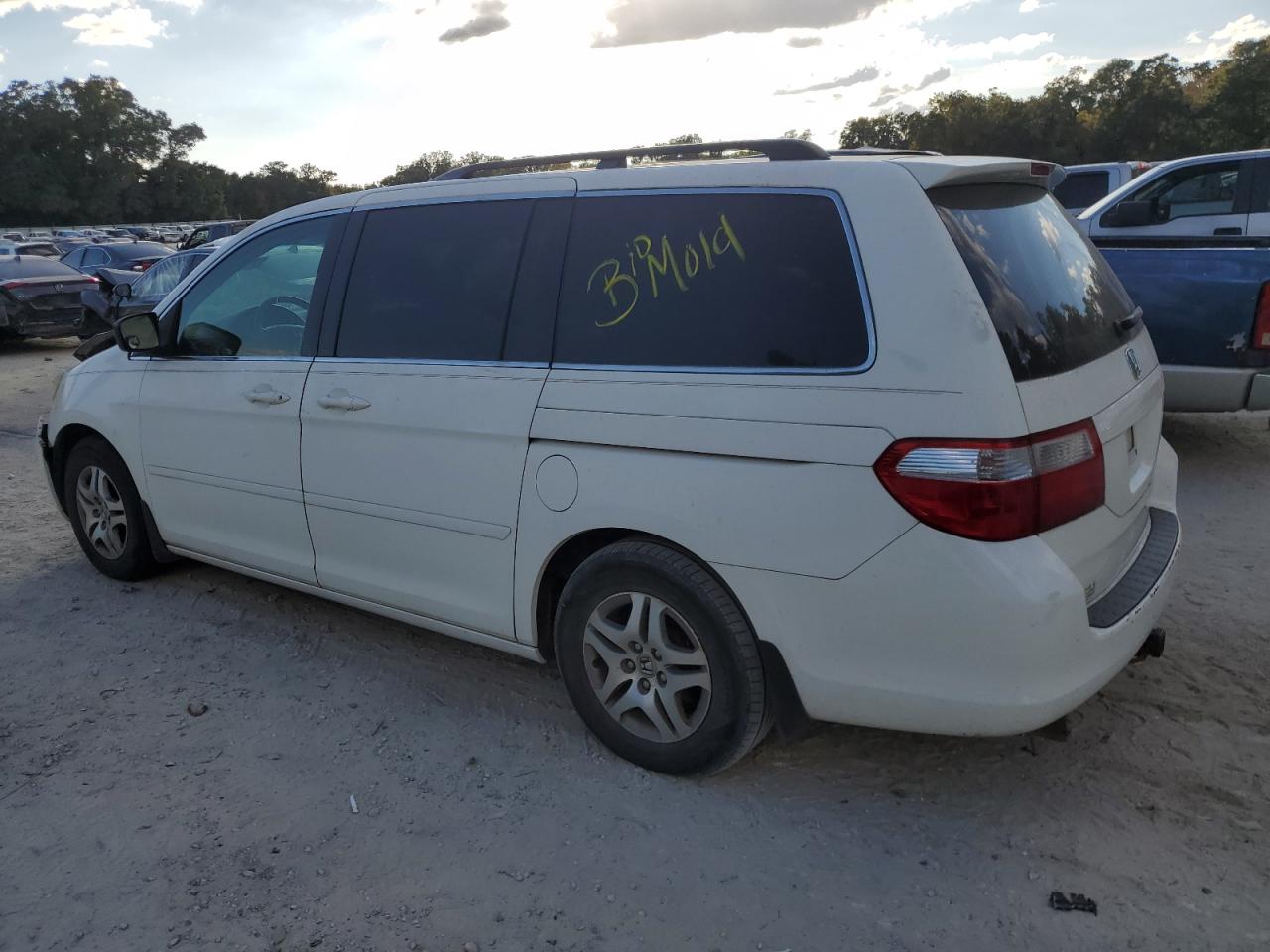 Изображение 2 2005 HONDA ODYSSEY EXL 2005 с VIN 5FNRL38755B117437