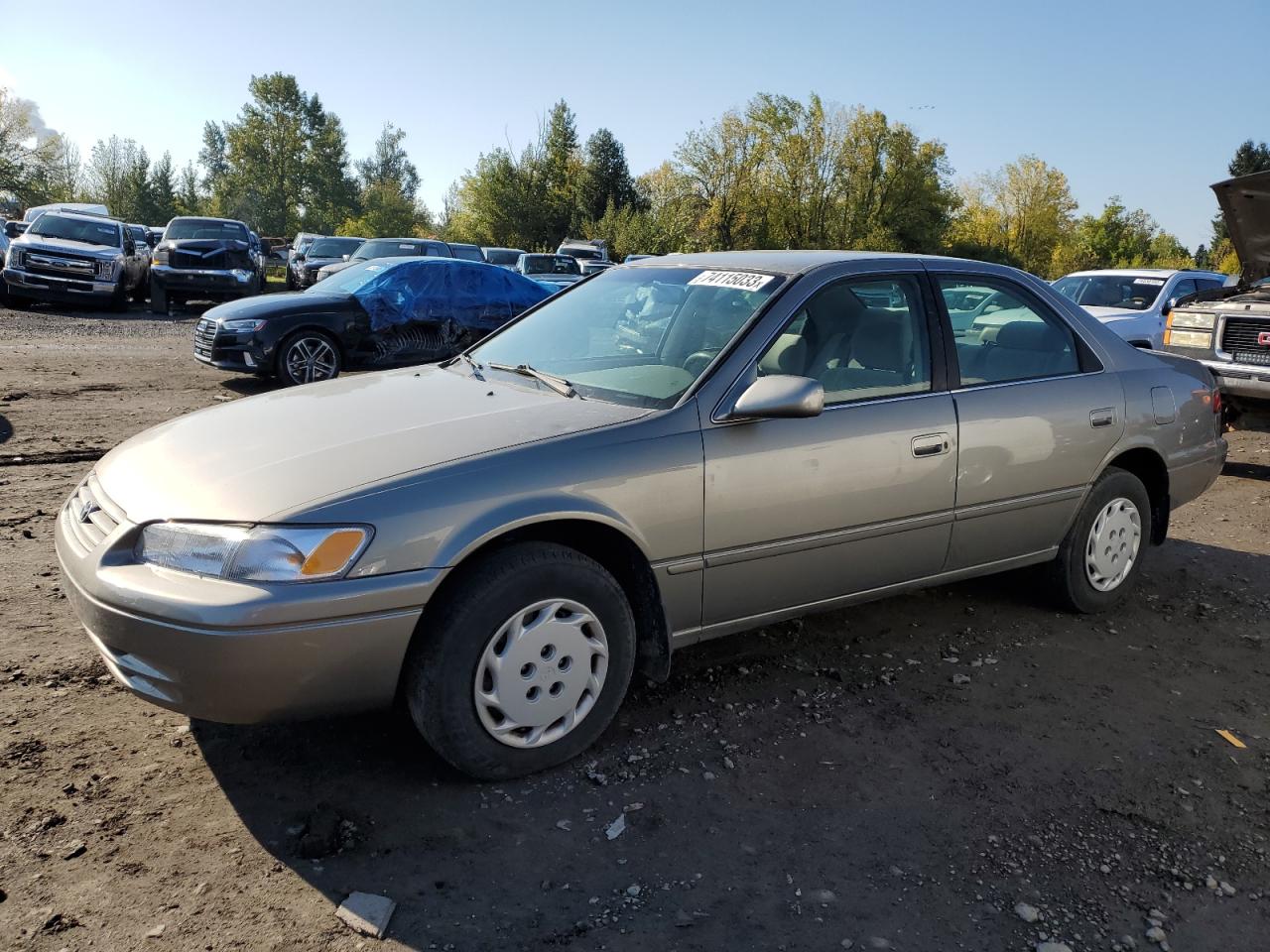 Image 1 of 1999 TOYOTA CAMRY LE 1999 with VIN JT2BG22K7X0279125