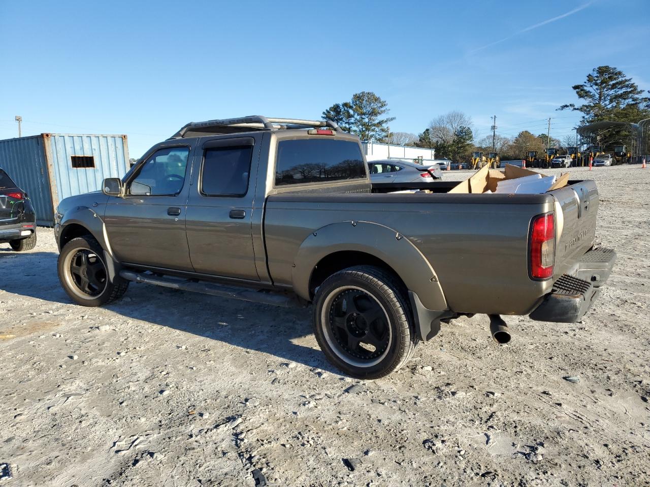 Image 2 of 2002 NISSAN FRONTIER CREW CAB XE 2002 with VIN 1N6ED29X72C380023
