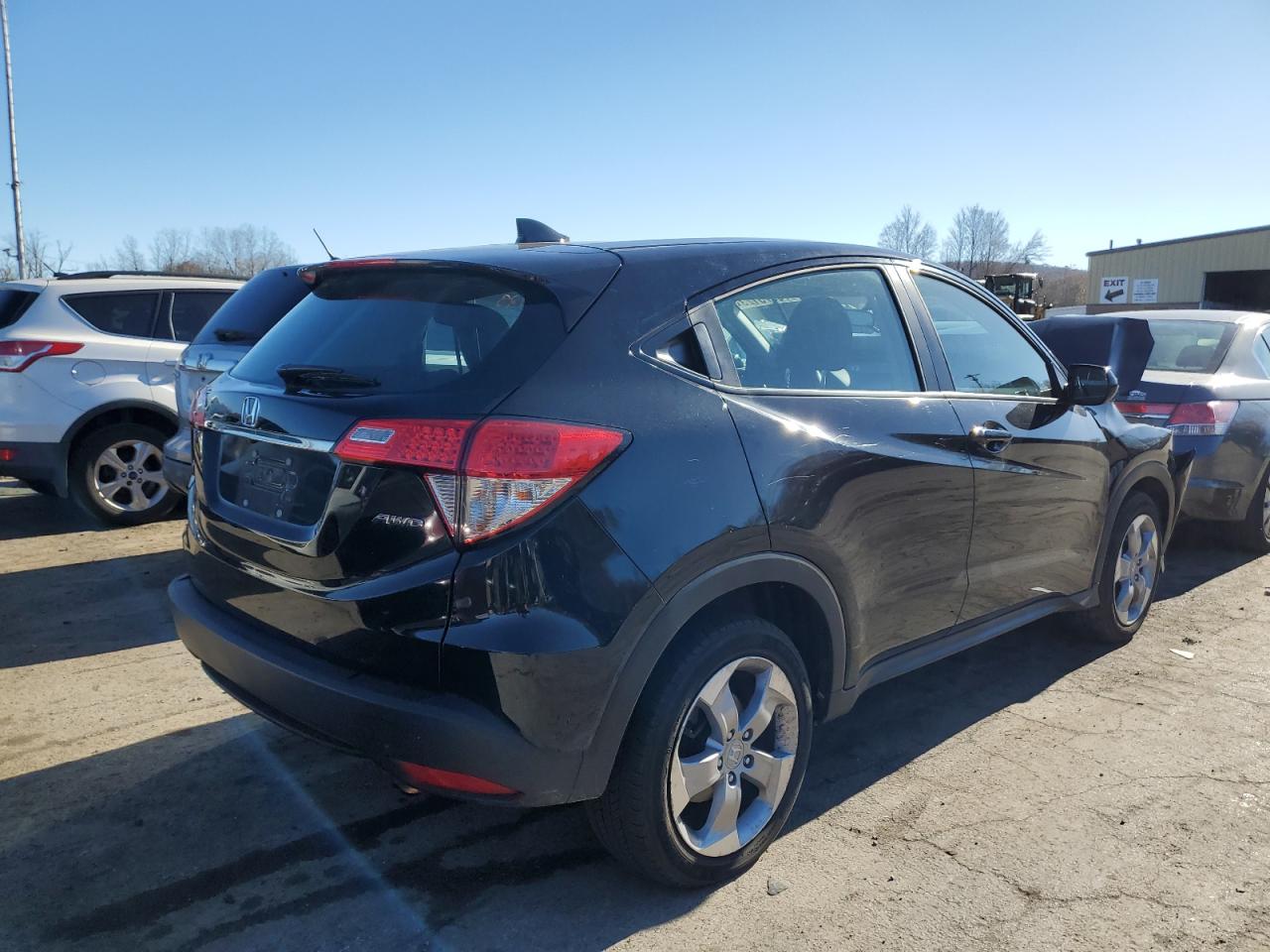 Image 3 of 2021 HONDA HR-V LX 2021 with VIN 3CZRU6H3XMM707598