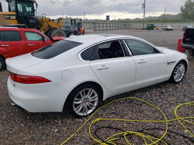Image 3 of 2016 JAGUAR XF PRESTIGE 2016 with VIN SAJBK4BV9GCY21885