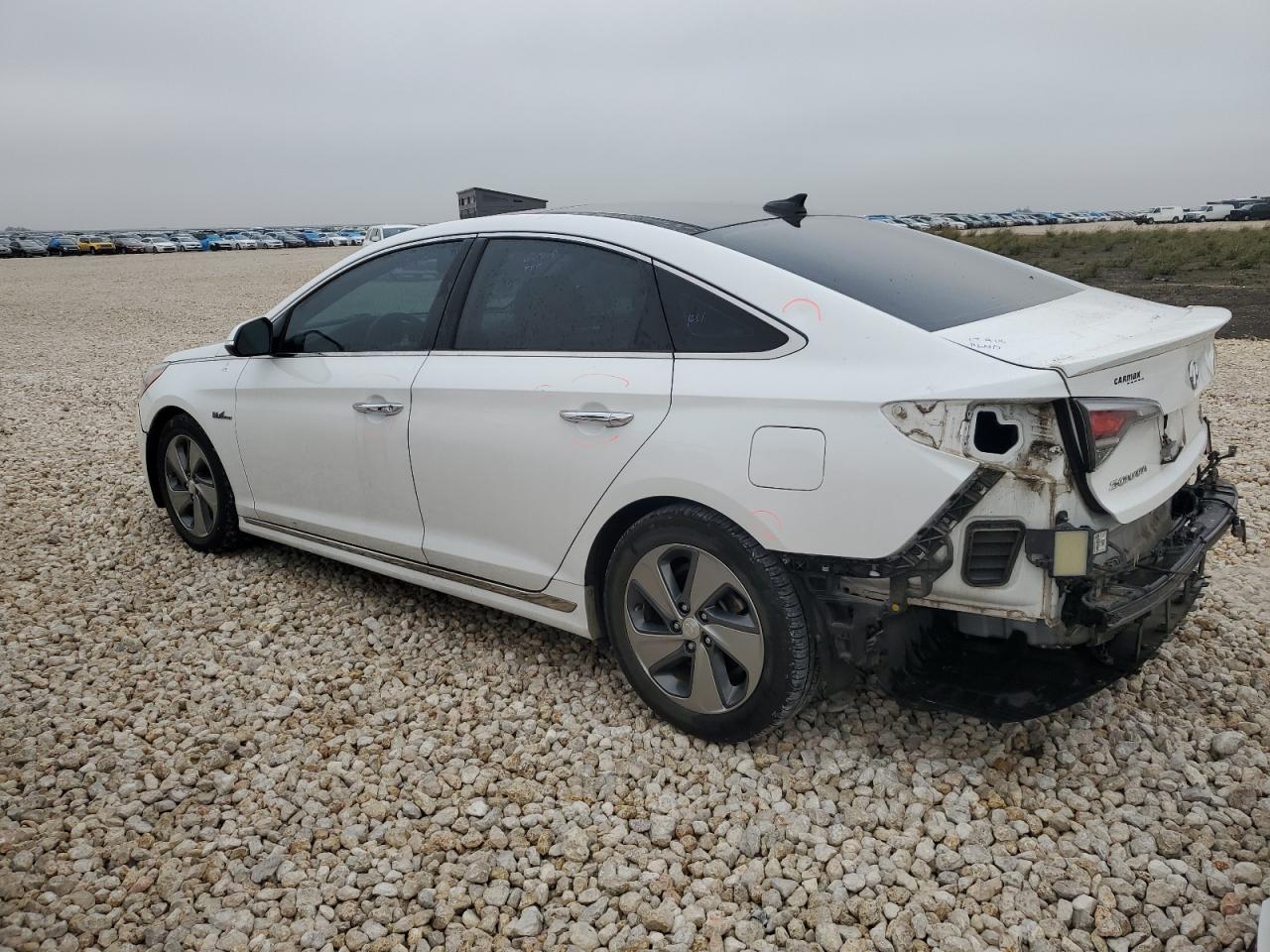 Изображение 2 2016 HYUNDAI SONATA HYBRID 2016 с VIN KMHE34L12GA028620