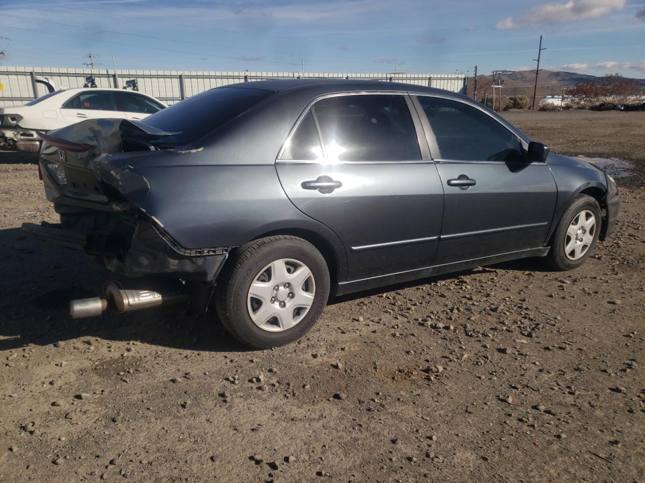 Изображение 3 2006 HONDA ACCORD LX 2006 с VIN JHMCM56426C005313