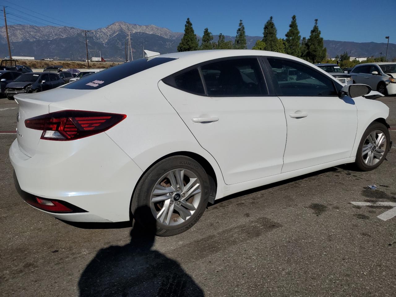 Image 3 of 2020 HYUNDAI ELANTRA SEL 2020 with VIN 5NPD84LF9LH610052