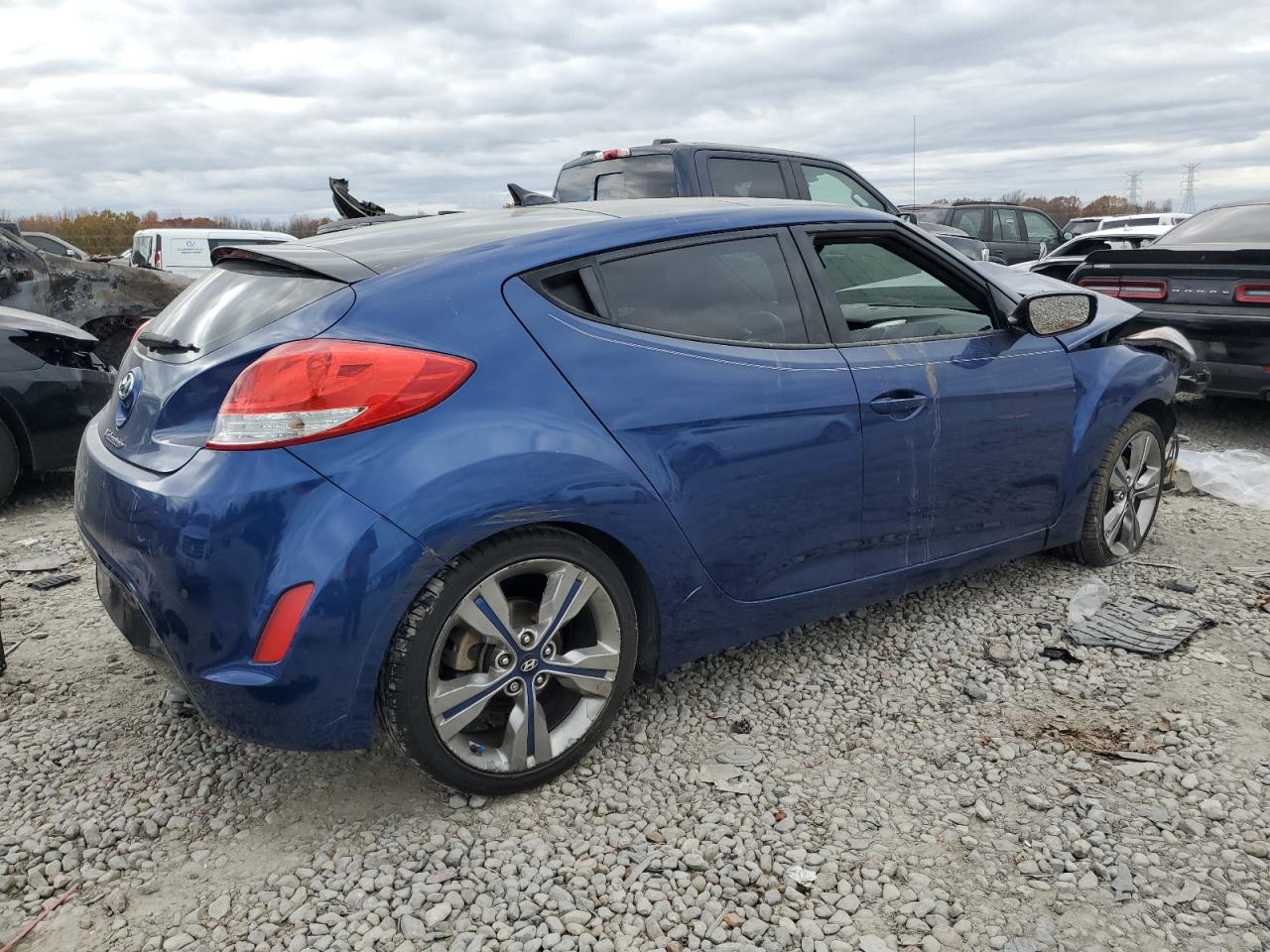 Obraz 3 z 2016 HYUNDAI VELOSTER  2016 z VIN KMHTC6AD7GU270110