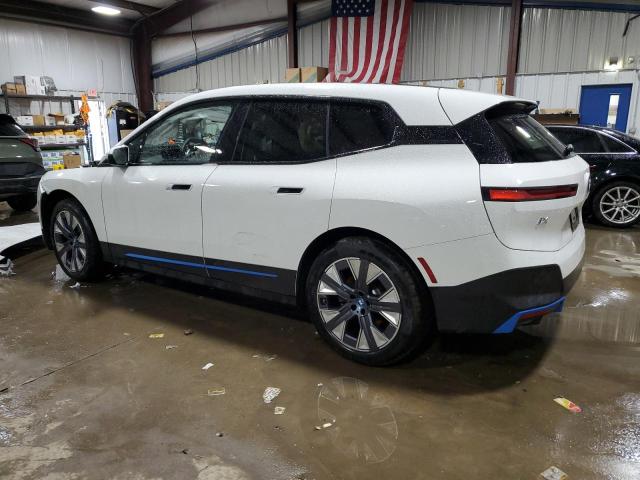 Image 2 of 2024 BMW IX XDRIVE50 2024 with VIN WB523CF09RCR07670