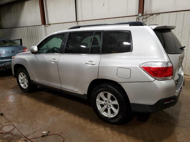 Image 2 of 2013 TOYOTA HIGHLANDER BASE 2013 with VIN 5TDBK3EH2DS253889