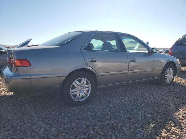 Obraz 3 z 2000 TOYOTA CAMRY LE 2000 z VIN 4T1BF22K4YU093784
