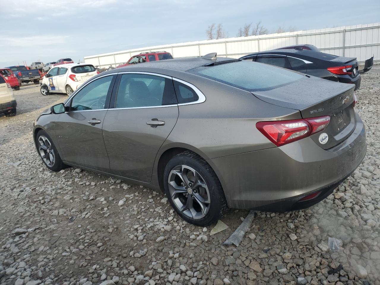 Obraz 2 z 2020 CHEVROLET MALIBU LT 2020 z VIN 1G1ZD5ST0LF129365