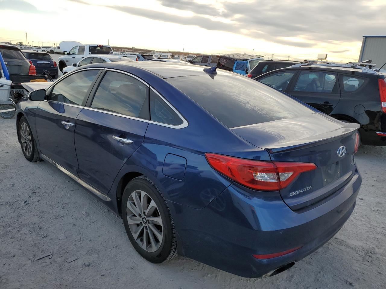 Изображение 2 2017 HYUNDAI SONATA SPORT 2017 с VIN 5NPE34AF8HH484621
