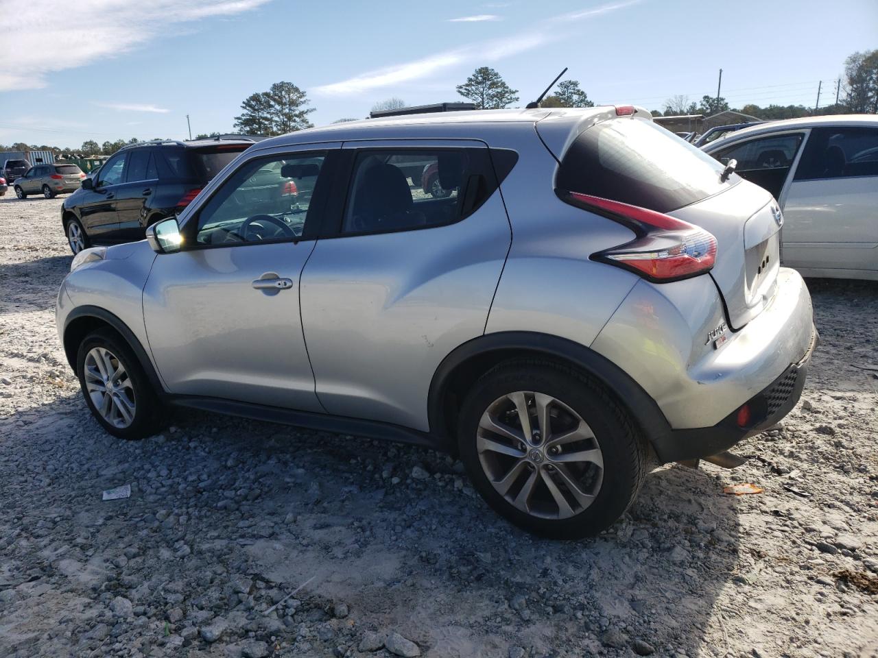 Изображение 2 2016 NISSAN JUKE S 2016 с VIN JN8AF5MR8GT607723