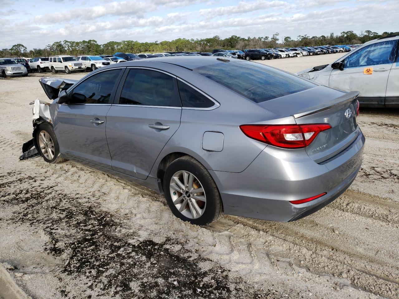 Изображение 3 2015 HYUNDAI SONATA SE 2015 с VIN 5NPE24AFXFH164751