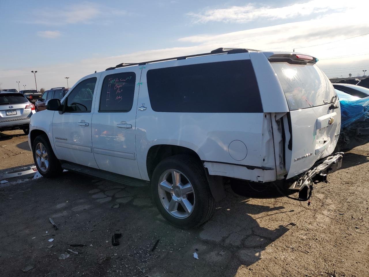 Изображение 2 2010 CHEVROLET SUBURBAN C1500 LT 2010 с VIN 1GNUCJE0XAR174752