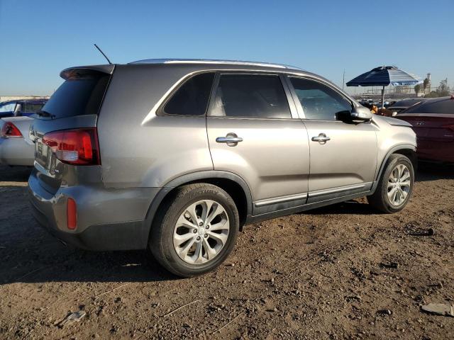 Image 3 of 2015 KIA SORENTO EX 2015 with VIN 5XYKU4A74FG612785