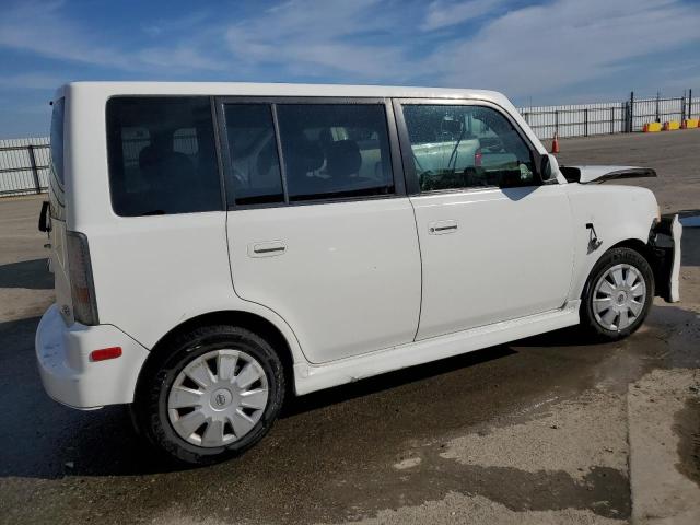 Изображение 3 2004 TOYOTA SCION XB 2004 с VIN JTLKT324540145157