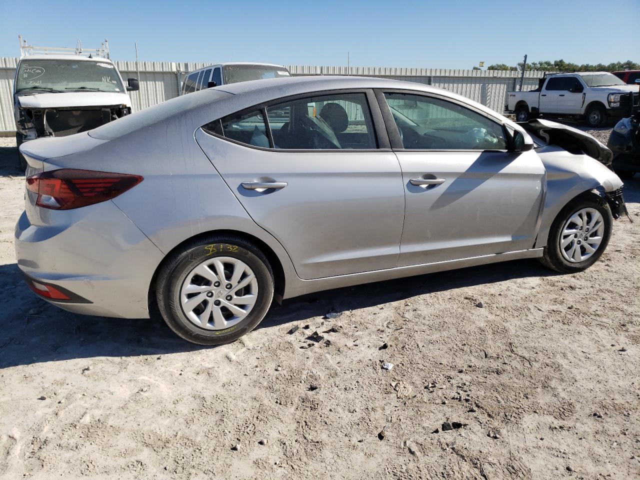 Image 3 of 2020 HYUNDAI ELANTRA SE 2020 with VIN 5NPD74LF0LH596237