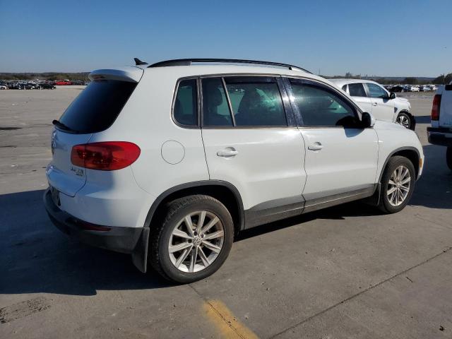 Obraz 3 z 2015 VOLKSWAGEN TIGUAN S 2015 z VIN WVGBV7AX0FW572668
